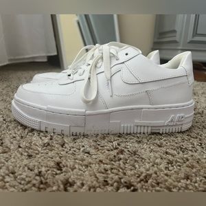 White Nike Pixel Air Force 1’s